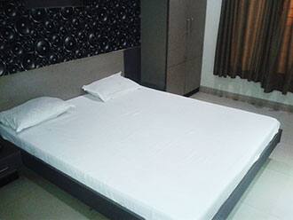 Tirupati Palace Hotel, Indore 3